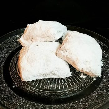 פסטיבל של טעמים - בנייה מלאות באבקת סוכר